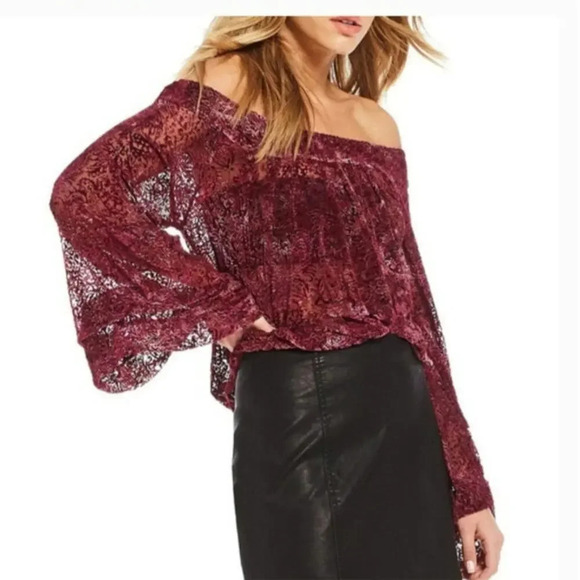 Free People  Ginger Berry Velvet Off The Shoulder Top - Picture 1 of 6